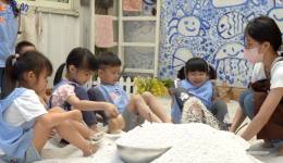 兒幼校園精彩簡介